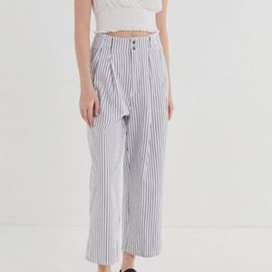 UO Striped Pleated High Waisted Touser